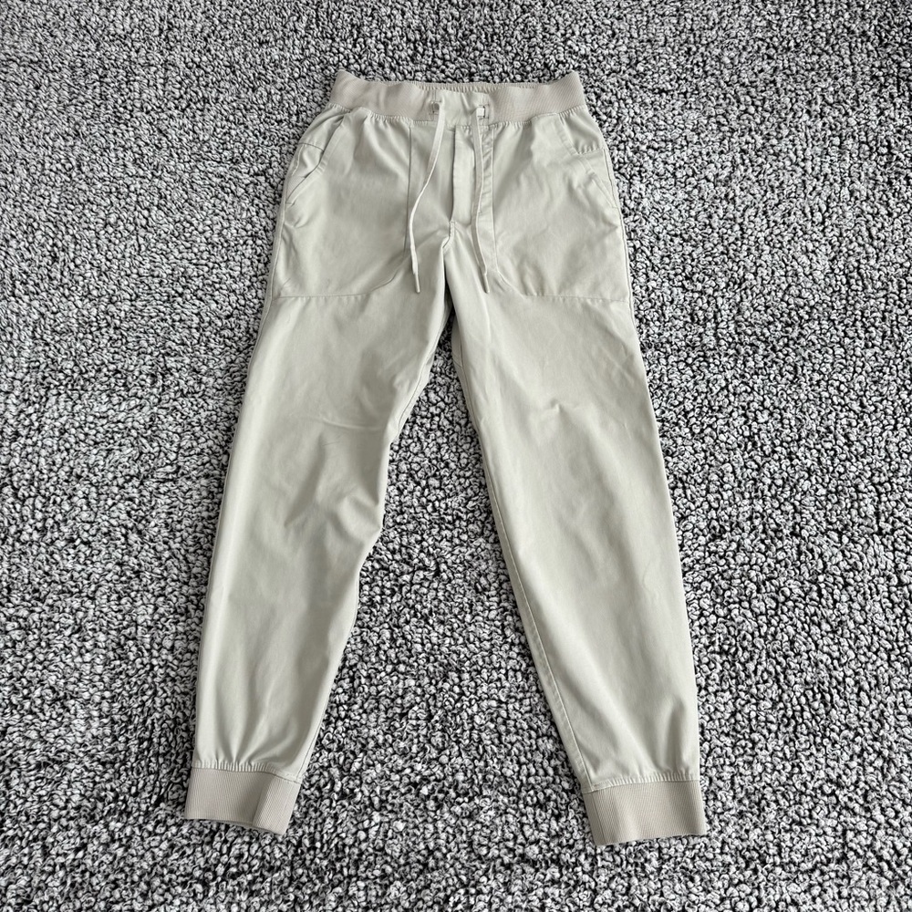 Lululemon Men's Beige Jogger Pants
